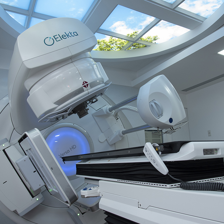 El Hospital San José TecSalud reinauguró su espacio de Radioterapia con equipo tecnológico del más alto nivel, siendo el acelerador lineal más avanzado de todo el país.