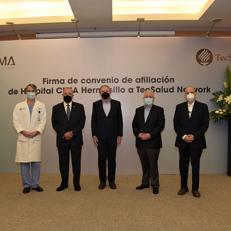 Firma de convenio de afiliación de Hospital CIMA Hermosillo a TecSalud Network.