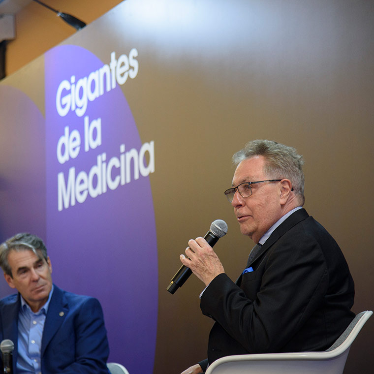 Alejandro Madrigal Fernández, médico, investigador y ganador del Premio Carlos Slim en Salud.