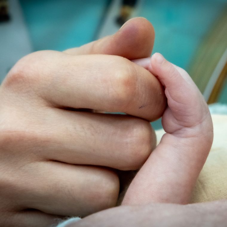 Los primeros cuidados del bebé prematuro