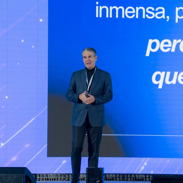 TecSalud impulsa modelo de Centro Médico Académico para formación