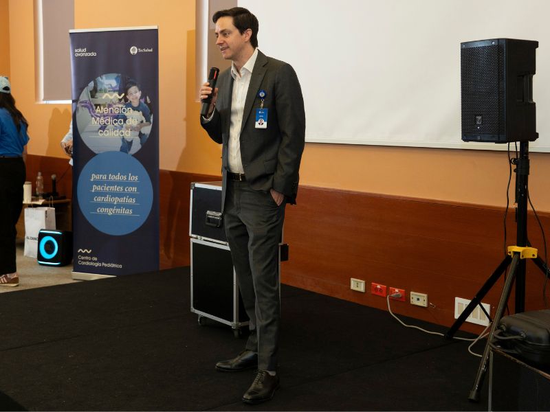 Dr. Carlos Arellano, director General de TecSalud