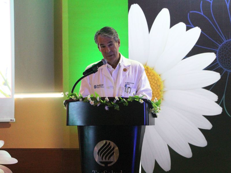 Dr. Guillermo Torre, rector de TecSalud.