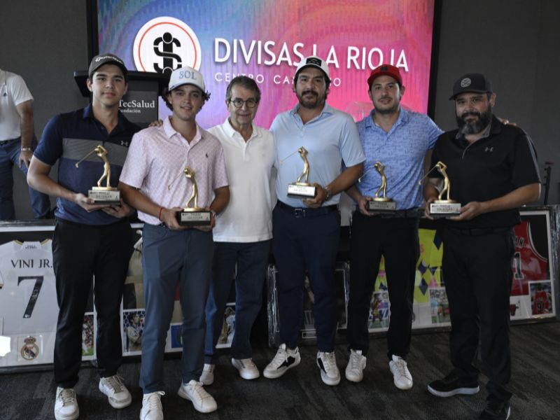 Ganadores del 1° Lugar del Torneo de Golf con Causa