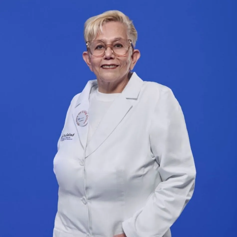 Dra. María de Los Angeles Estrella González Camid