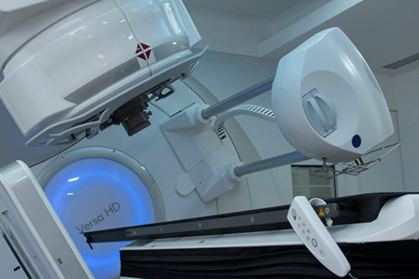 Hospital San José TecSalud renueva su área de Radioterapia